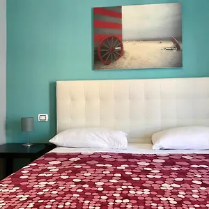 Panzió 110 -guesthouse-, Bari
